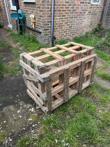 Photo of free log storage (Blindley Heath) #1
