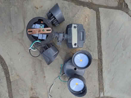 Photo of free LED floodlights (Los Altos) #1