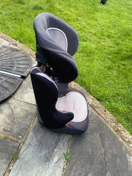 Photo of free Car seat (SM5) #1
