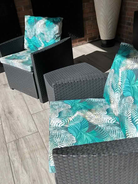 Photo of free Garden patio furniture (Wall Heath DY6) #1