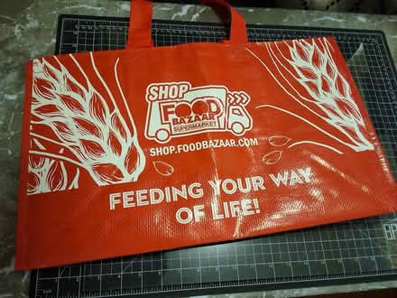 Photo of free Shopping bags (Flatbush Avenue and Midwood.) #2