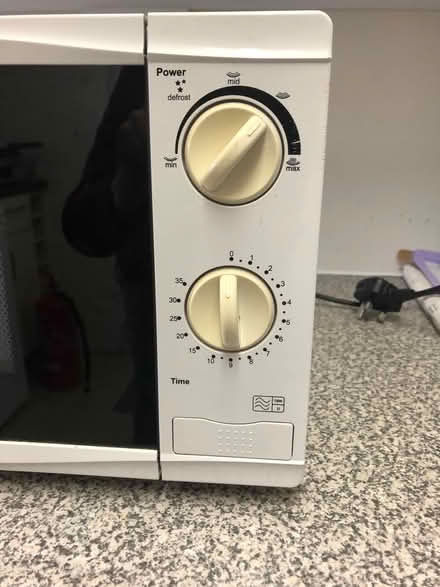 Photo of free Microwave (Westwood BA15 2DH) #2