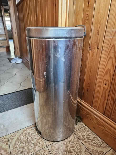 Photo of free Tall pedal kitchen bin (Cambridge) #1