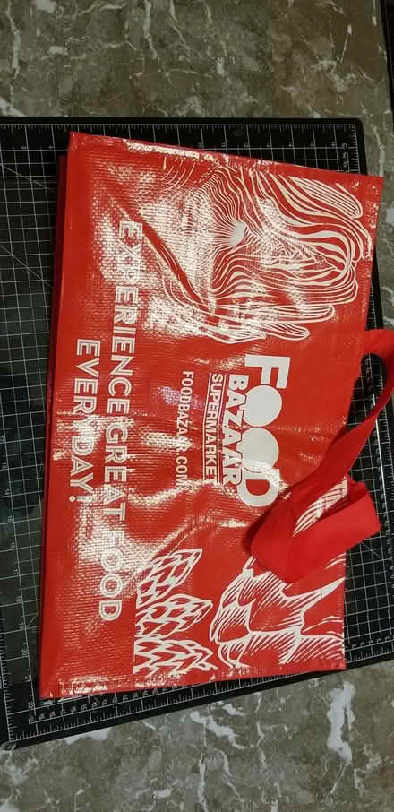 Photo of free Shopping bags (Flatbush Avenue and Midwood.) #1