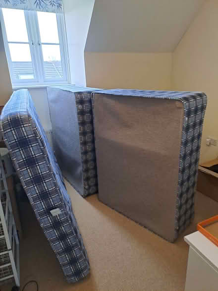 Photo of free 4ft Divan bed and mattress (Coburgh Corner TQ13) #1