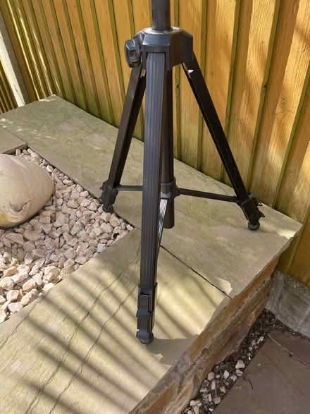 Photo of free Camera tripod (Hala LA1) #2