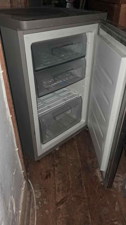 Photo of free Half freezer (Holloway road N4) #2