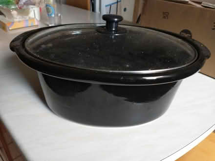 Photo of free Ceramic pot for slow cooker (NE2 Spital Tongues) #1