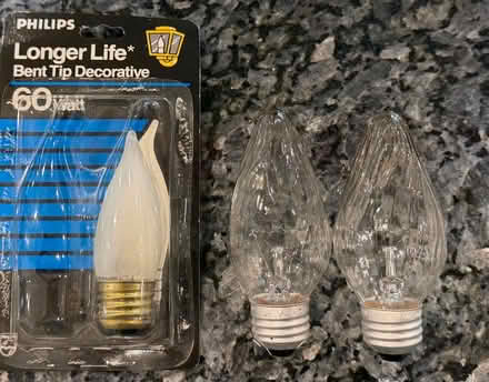 Photo of free 60W Incandescent std-base bulbs (Ashburn Farm) #1