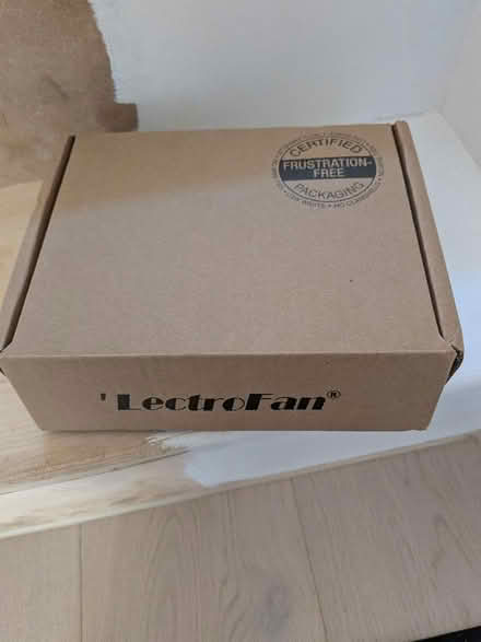 Photo of free White noise machine to aid sleeping (Bernards Heath AL1) #2