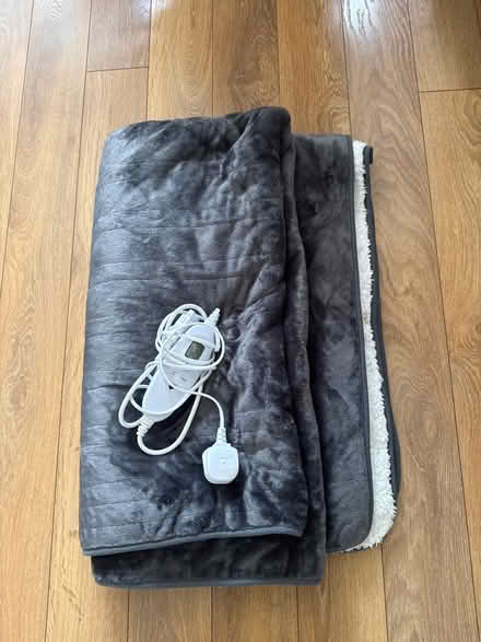 Photo of free Double bed electric blanket (ha28qz) #1