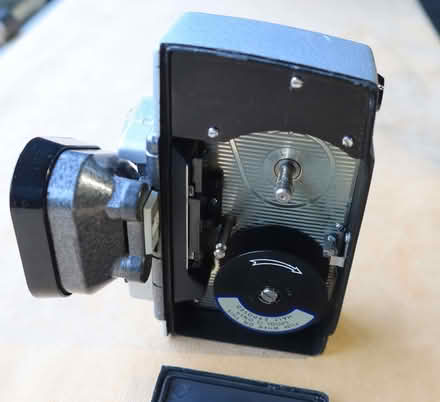 Photo of free Vintage Bell and Howell Turret 8mm Cine Camera & Case (Clayhill TN31) #3