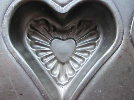 Photo of free Old cake mould tin (Dublin 12) #3