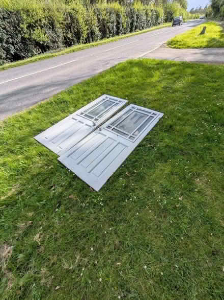 Photo of free 2 solid wood doors with glass collect LU6 2EQ (Gallows Hill LU6) #3