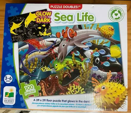 Photo of free Floor puzzle “Sea Life” (100 pcs) (Bloor/ The West Mall) #1