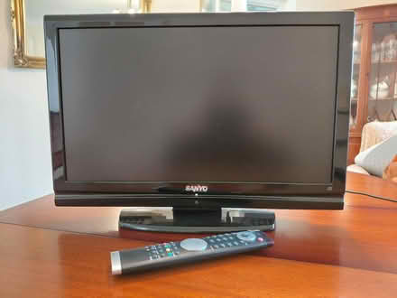 Photo of free 22 inch Sanyo TV (Allington NG32) #1