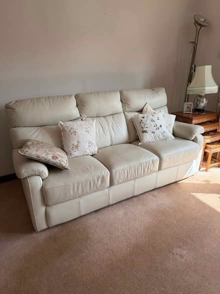 Photo of free White leather sofa x 2 (Rayleigh SS6) #1