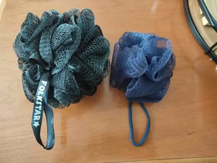 Photo of free 2 unused puffs (Carterton OX18) #1