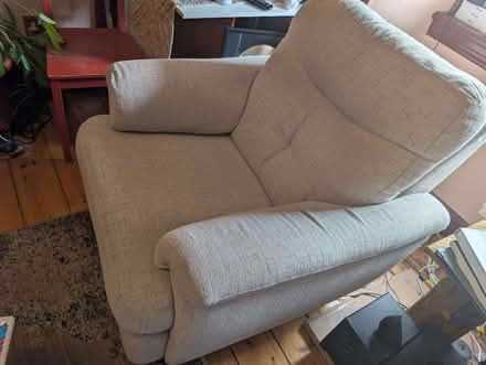 Photo of free Beige electric recliner (Gorgie EH11) #1