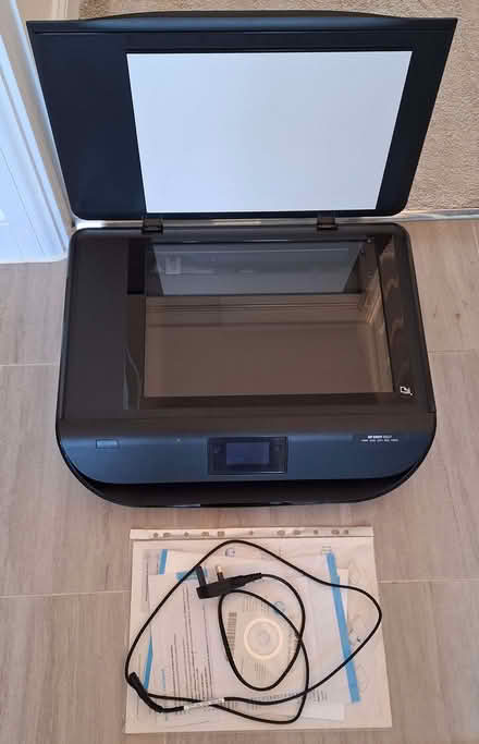 Photo of free HP 4527 scanner and printer (Beeston Rylands NG9) #1