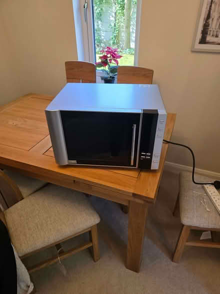 Photo of free DeLonghi combination microwave oven (Dingle L8) #1