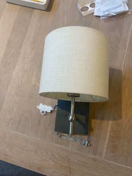 Photo of free Wall light (GU9) #1