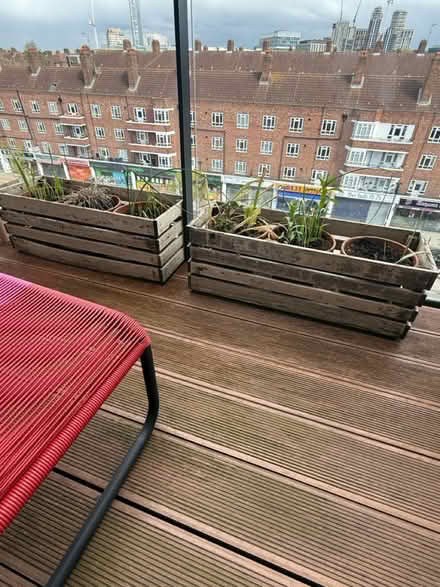 Photo of free X2 Flower planters (White City W12) #3