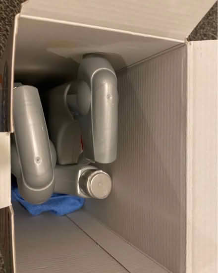 Photo of free WPRO Gas Hob & Oven Care Kit (Jennett's Park RG12) #4