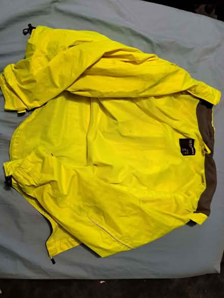 Photo of free Hi-viz bike jacket (Battle RG30) #1