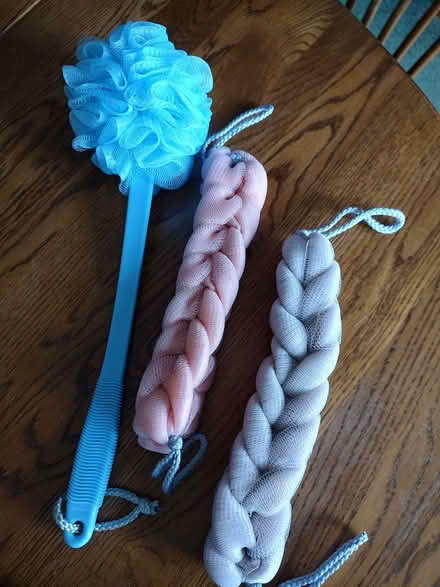 Photo of free NEW loofahs (Odenton) #1