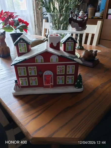 Photo of free Avon advent house (Collier row RM5) #1