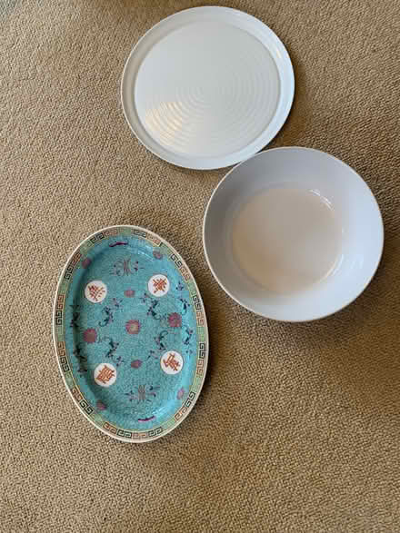 Photo of free assorted serving platters (Greenwood) #1