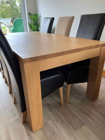 Photo of free Solid oak dining table (Appleby-in-Westmorland CA16) #2