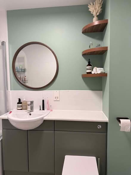 Photo of free About 1,5 l Dulux Trade Diamond Matt green (Drayton Park N5) #3