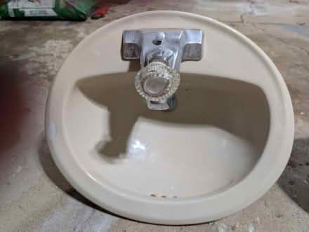 Photo of free Bathroom Sinks (Darien) #2