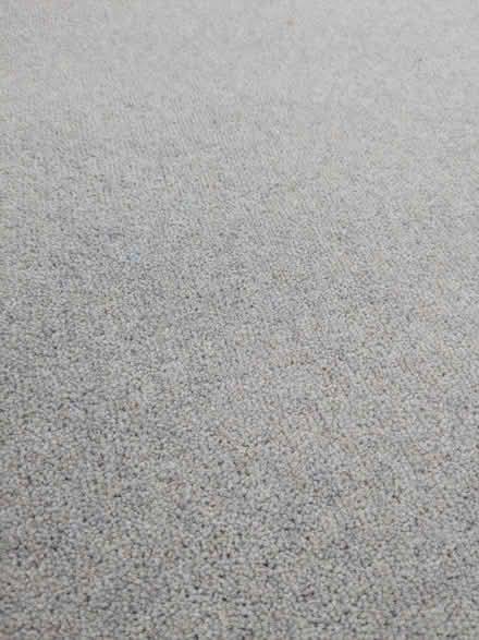 Photo of free Carpet (GL51) #1
