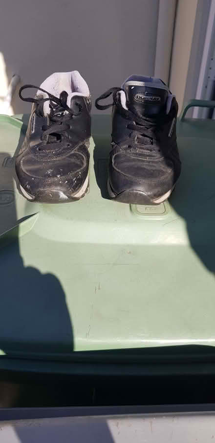 Photo of free Pair Donnay trainers (Hellesdon NR6) #3