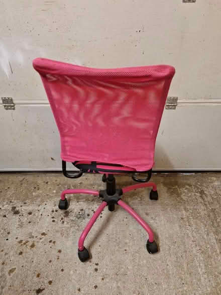 Photo of free Ikea Childs Desk Chair (Blackhorse BS16) #2