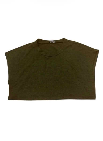 Photo of free Fashion Nova Woman’s Green Top (Brooklyn Storage) #1