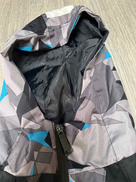 Photo of free Childs Waterproof Bench Jacket. 5-6 years? (Southsea PO4) #3