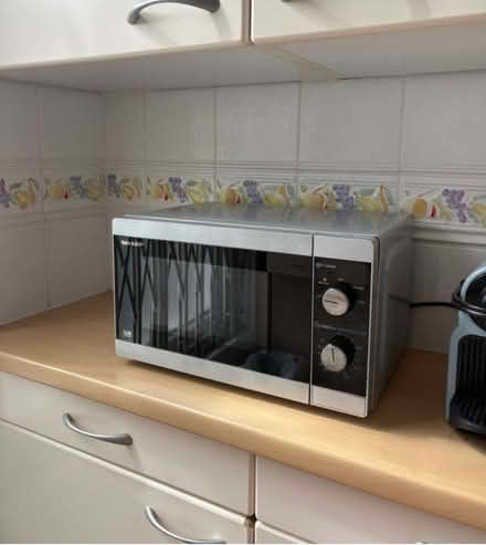 Photo of free microwave sharp perfect order (Shepherds Bush W6) #1