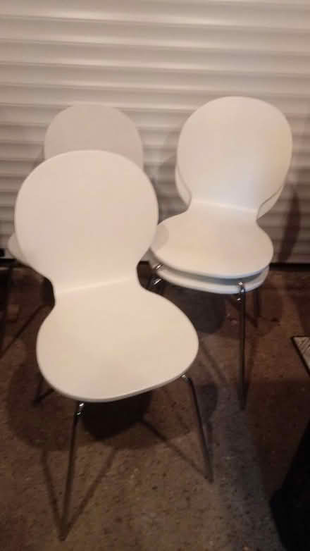 Photo of free Dining chairs (Horsham, near Bennetts Field) #1
