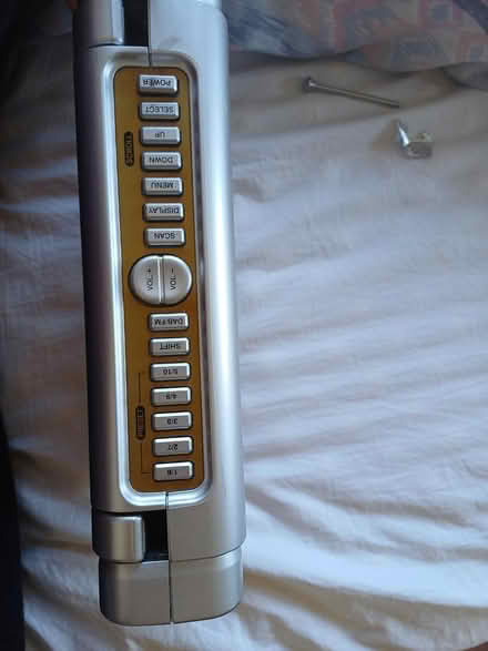 Photo of free FM-only DAB radio (Barming, ME16) #3