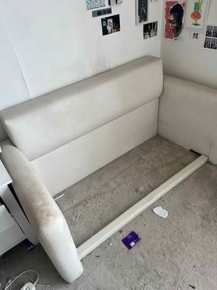 Photo of free Small double bed (Temple Fortune NW11) #4