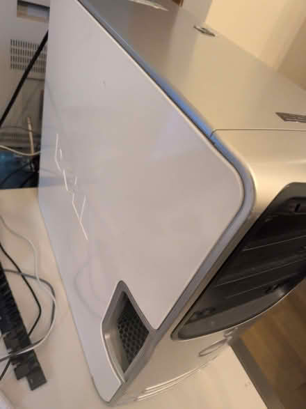 Photo of free Dell desk top computer (St Albans AL4) #2
