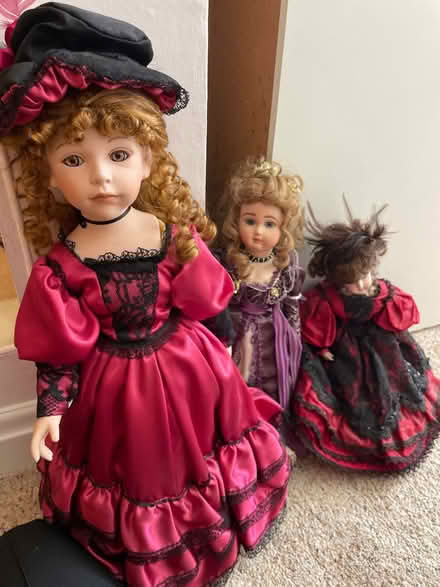 Photo of free Porcelain dolls (BR3) #1