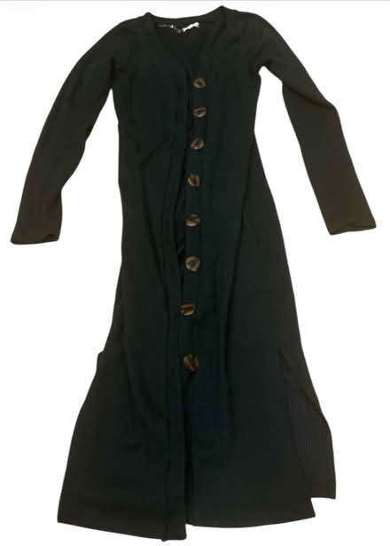 Photo of free Heart & Hips Woman’s Green Dress (Brooklyn Storage) #1