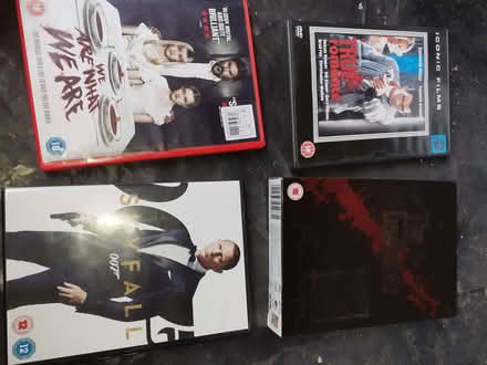 Photo of free DVDs (Yanwath CA10) #1