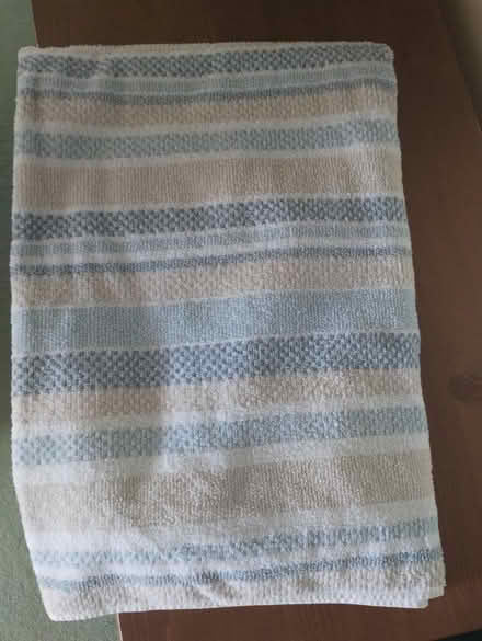 Photo of free Big bath towel unused (CR2) #1