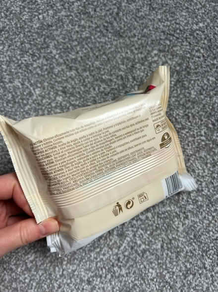 Photo of free Micellar & Oil cleansing wipes (W6) #2